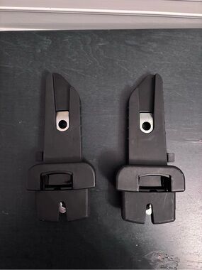 Stroller/Car Seat Adapters